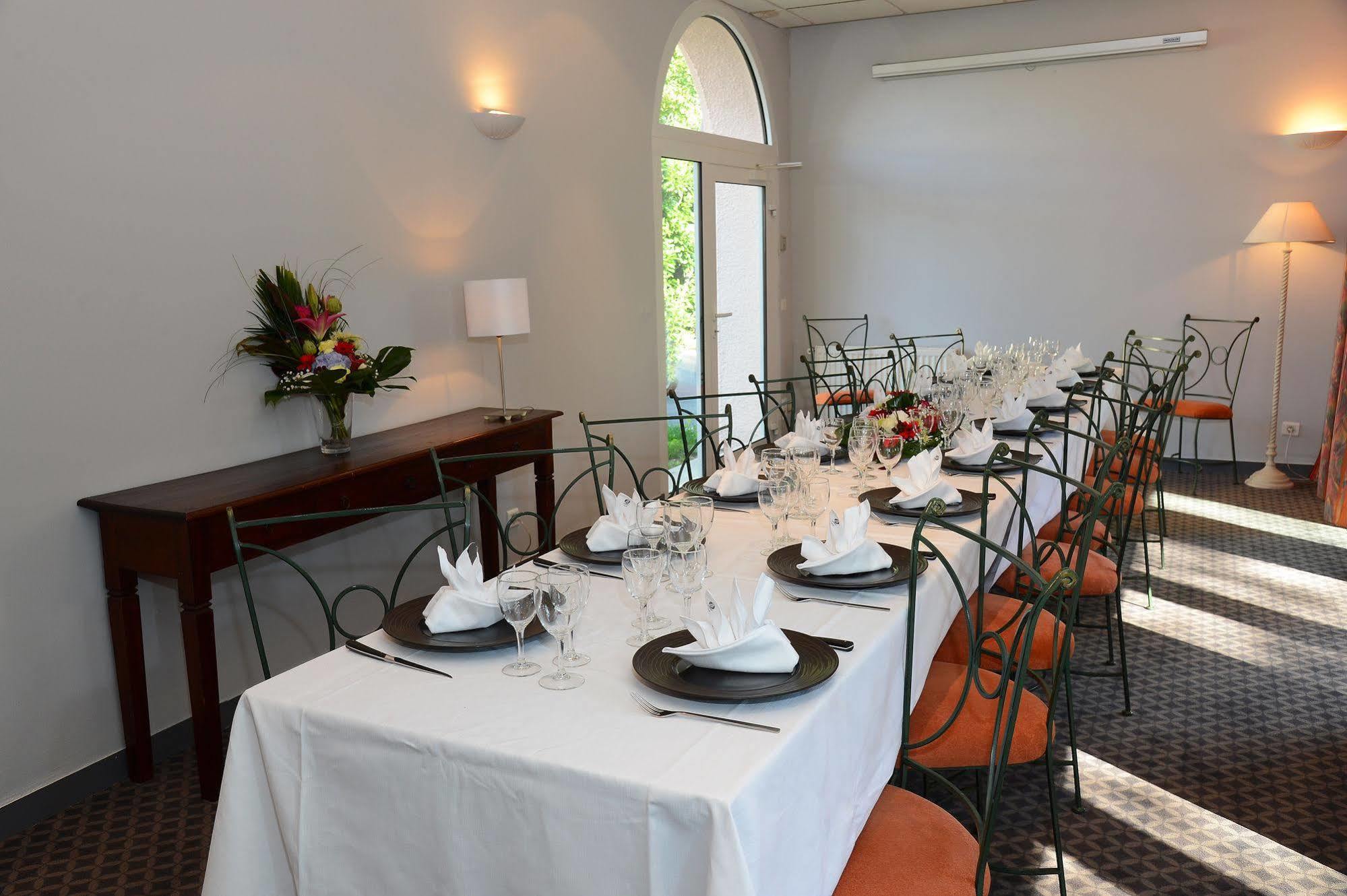 Clos St Eloi, The Originals Relais Thiers Eksteriør billede